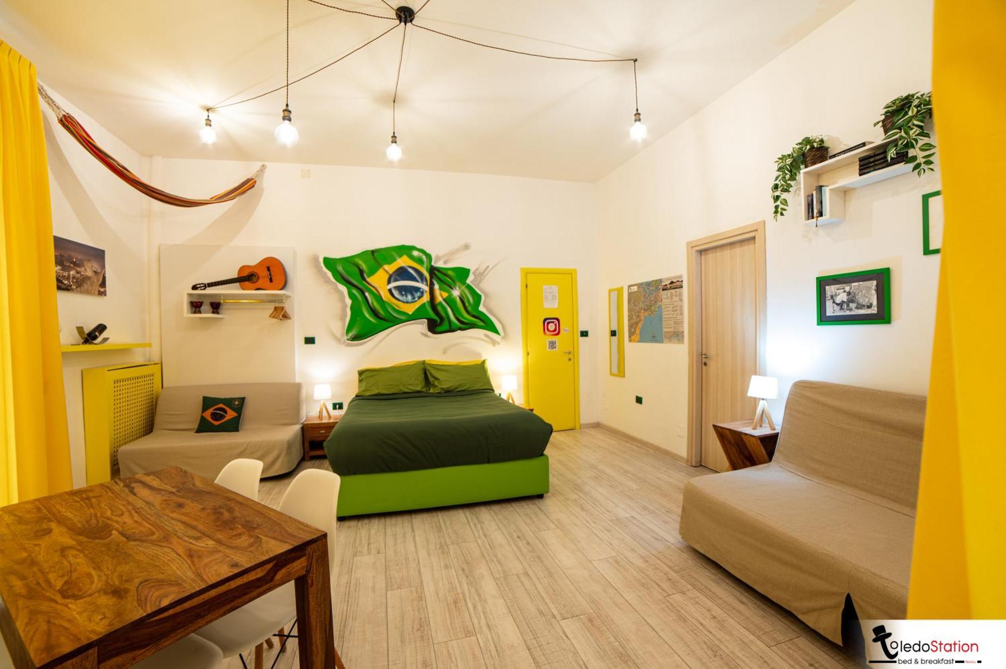 ナポリ トレド ステーション B ＆ B Bed & Breakfast エクステリア 写真