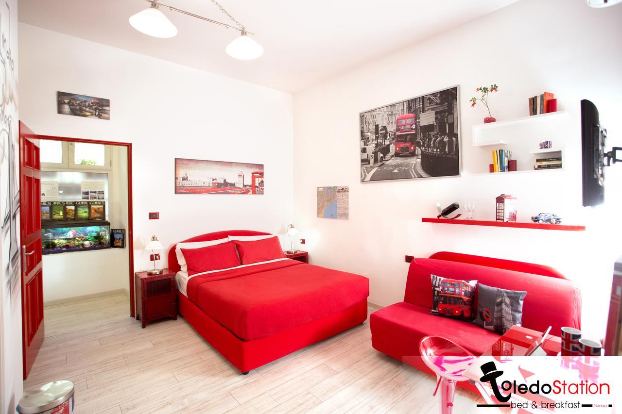 ナポリ トレド ステーション B ＆ B Bed & Breakfast エクステリア 写真